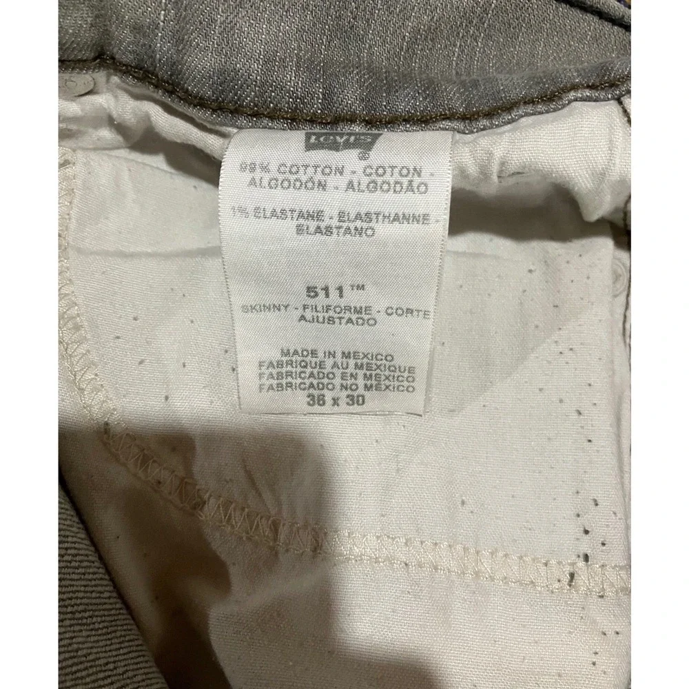 Levis stain back